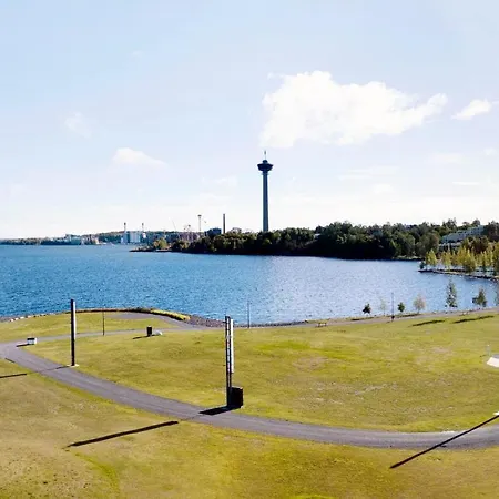 Valoisa Kaksio Jaervinaekoealoin *