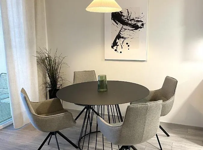 Valoisa Kaksio Jaervinaekoealoin * Tampere